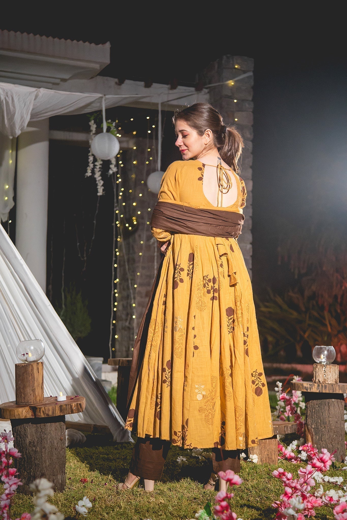 barnie mustard suit set