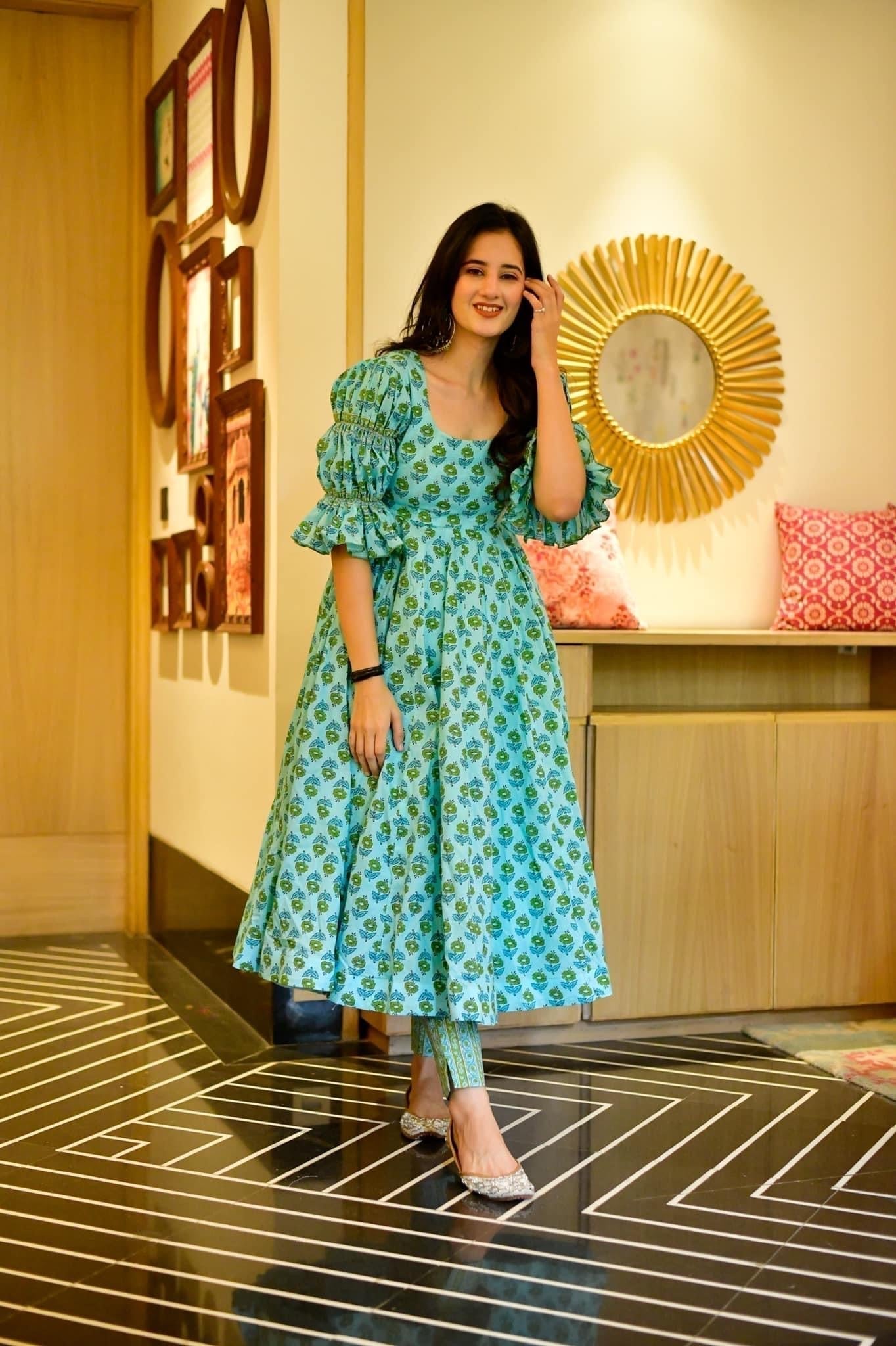 Aradhya sea green suit set