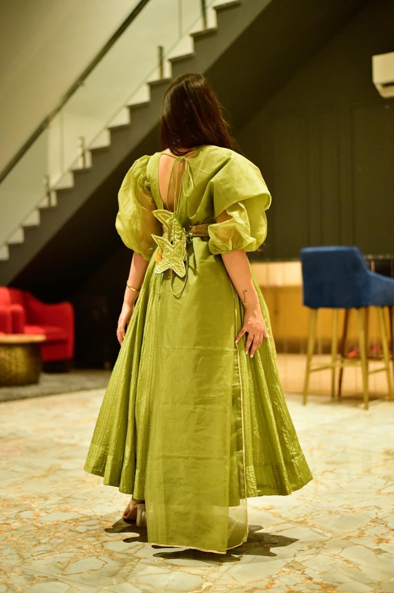 green embroidery silk suit set